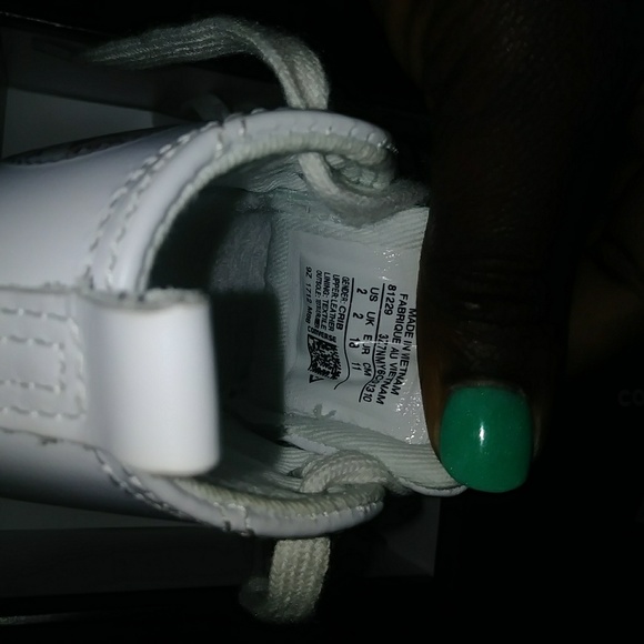 Shoes - Picture 2 of 2